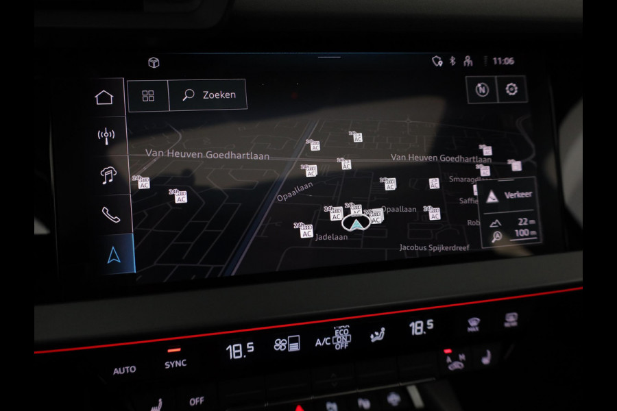 Audi A3 Sportback 45 TFSI e S edition Competition | Panoramadak | Camera | Stoelverwarming |