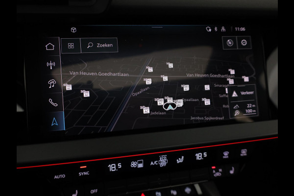 Audi A3 Sportback 45 TFSI e S edition Competition | Panoramadak | Camera | Stoelverwarming |