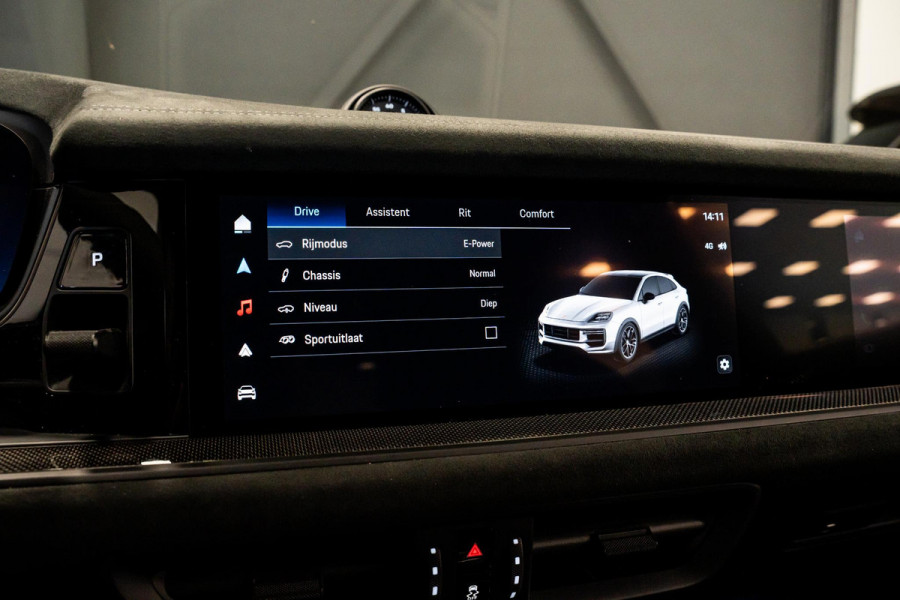 Porsche Cayenne Coupé 4.0 Turbo E-Hybrid GT *Keramisch / Vierwielbesturing / Passenger Display / Soft-Close / HUD / Race-Tex / Keyless / Surround-View*