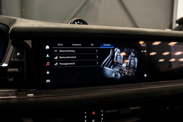 Porsche Cayenne Coupé 4.0 Turbo E-Hybrid GT *Keramisch / Vierwielbesturing / Passenger Display / Soft-Close / HUD / Race-Tex / Keyless / Surround-View*