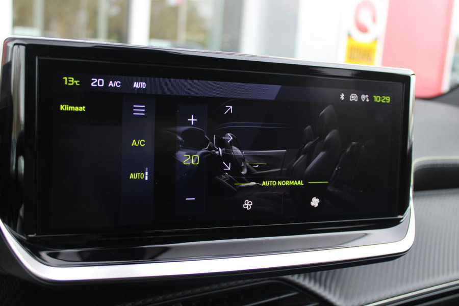 Peugeot 2008 1.2 Hybrid 145PK GT | FULL LED KOPLAMPEN | DRAADLOZE APPLE CARPLAY/ANDROID AUTO | ADAPTIVE CRUISE CONTROL | CAMERA VOOR + ACHTER | CLIMATE CONTROL | LICHTMETALEN VELGEN 17" | KEYLESS ENTRY/START | DAB+ RADIO | DODEHOEK DETECTIE | PARKEERSENSOREN VOOR + ACHTER |