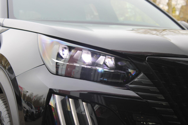 Peugeot 2008 1.2 Hybrid 145PK GT | FULL LED KOPLAMPEN | DRAADLOZE APPLE CARPLAY/ANDROID AUTO | ADAPTIVE CRUISE CONTROL | CAMERA VOOR + ACHTER | CLIMATE CONTROL | LICHTMETALEN VELGEN 17" | KEYLESS ENTRY/START | DAB+ RADIO | DODEHOEK DETECTIE | PARKEERSENSOREN VOOR + ACHTER |