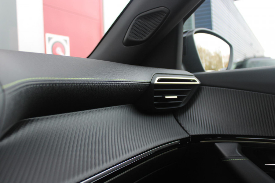 Peugeot 2008 1.2 Hybrid 145PK GT | FULL LED KOPLAMPEN | DRAADLOZE APPLE CARPLAY/ANDROID AUTO | ADAPTIVE CRUISE CONTROL | CAMERA VOOR + ACHTER | CLIMATE CONTROL | LICHTMETALEN VELGEN 17" | KEYLESS ENTRY/START | DAB+ RADIO | DODEHOEK DETECTIE | PARKEERSENSOREN VOOR + ACHTER |