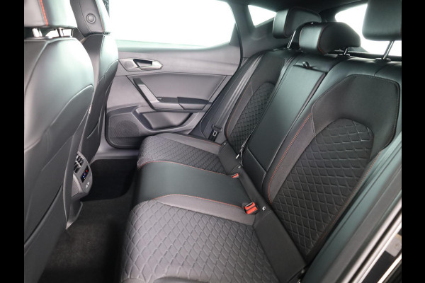 Seat Leon 1.5 TSI e-Hybrid FR Business | Technology Pack | Draadloze Carplay | Sportstoelen vóór | Dodehoeksensor (Side Assist)