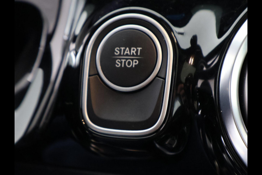 Mercedes-Benz EQA 250+ AMG Line LIMITED 71 kWh | Trekhaak afneembaar | burmester audio | Panoramadak | 360 Camera