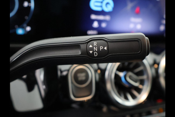 Mercedes-Benz EQA 250+ AMG Line LIMITED 71 kWh | Trekhaak afneembaar | burmester audio | Panoramadak | 360 Camera