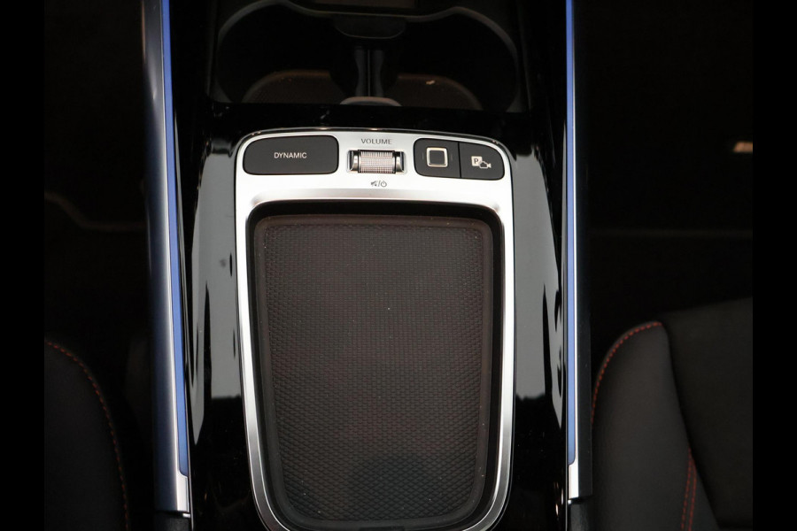 Mercedes-Benz EQA 250+ AMG Line LIMITED 71 kWh | Trekhaak afneembaar | burmester audio | Panoramadak | 360 Camera