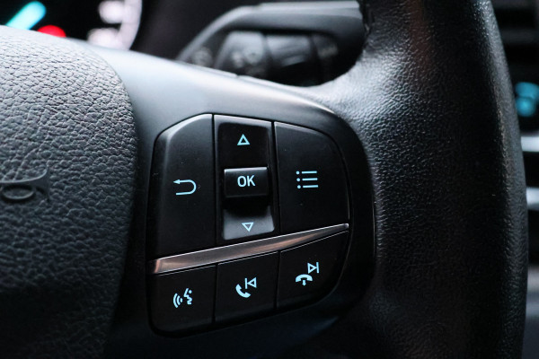 Ford Transit Custom 310 2.0 TDCI Sport DC | Dubbel cabine | L+R Schuifdeur | CarPlay | Navigatie | Camera | Trekhaak | Dodehoek detector | Lane Assist | Stoelverwarming | DAB | Nieuwe APK | Nieuwe distributieriem