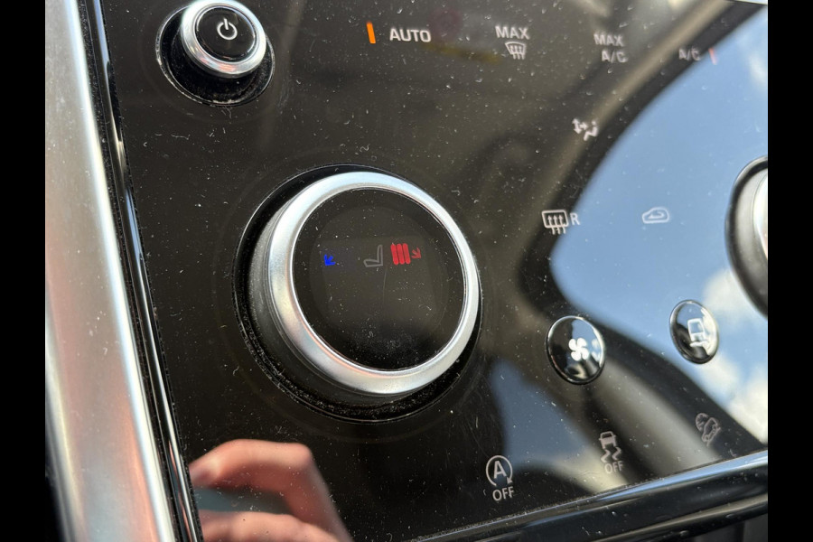 Land Rover Discovery Sport P300e 1.5 S | Trekhaak | Stoelverwarming | 360 Camera | Leder |