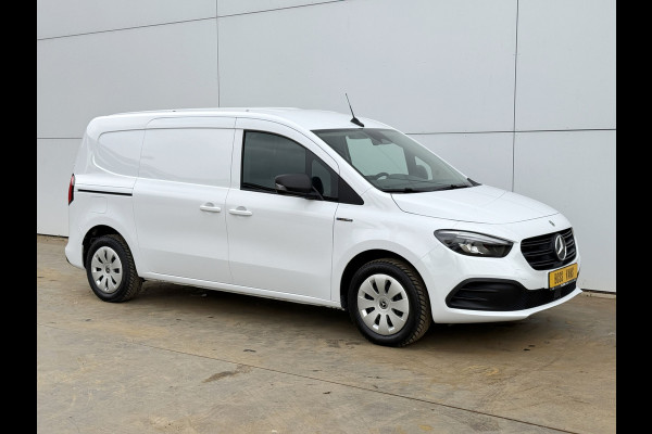 Mercedes-Benz eCitan 112 Pro 51 kWh L2 284 WLTP 98,3% (SOH) MBUX Trekhaak 75kW Snelladen Apple Carplay Cruise Control Stoelverwarming Stuurverwarming Laadkabel