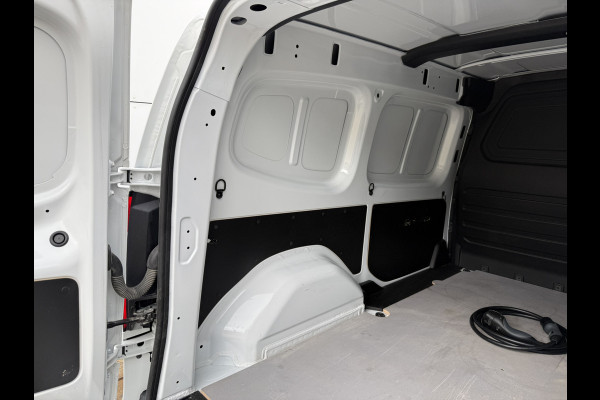 Mercedes-Benz eCitan 112 Pro 51 kWh L2 284 WLTP 98,3% (SOH) MBUX Trekhaak 75kW Snelladen Apple Carplay Cruise Control Stoelverwarming Stuurverwarming Laadkabel