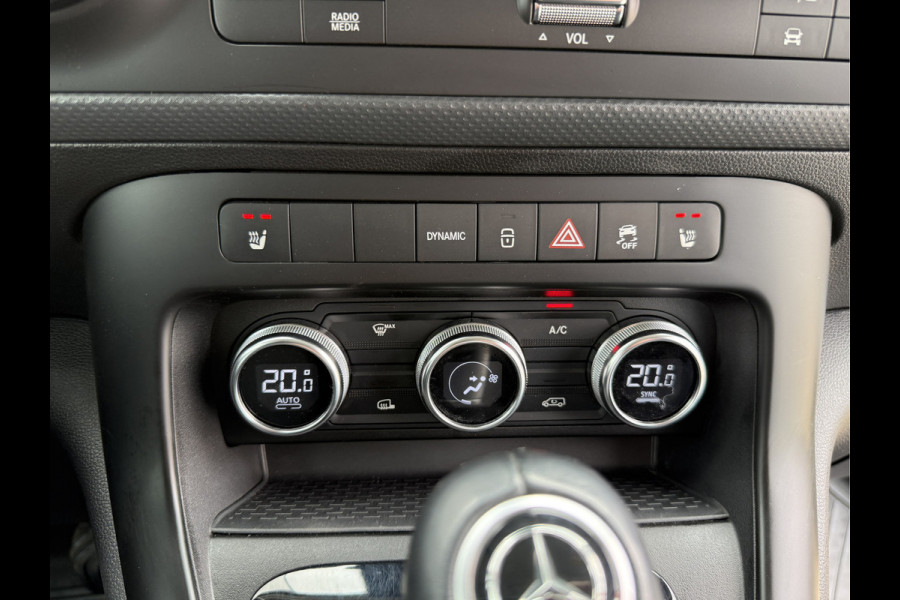 Mercedes-Benz eCitan 112 Pro 51 kWh L2 284 WLTP 98,3% (SOH) MBUX Trekhaak 75kW Snelladen Apple Carplay Cruise Control Stoelverwarming Stuurverwarming Laadkabel