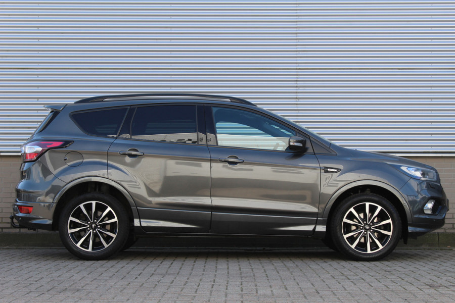 Ford Kuga 1.5 EcoBoost 150PK ST Line | Trekhaak | Sony | Winterpack | Grote Spoiler | Navigatie | Camera