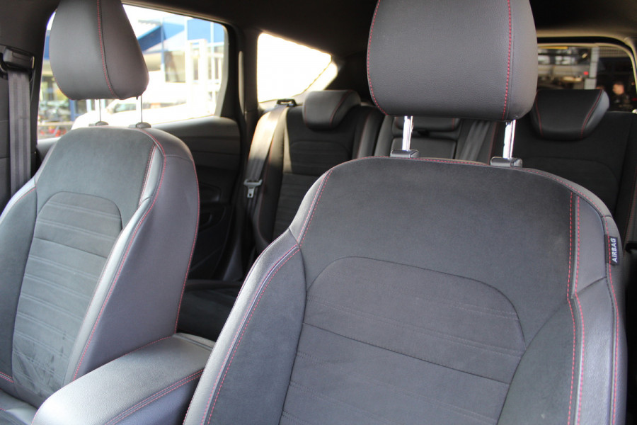 Ford Kuga 1.5 EcoBoost 150PK ST Line | Trekhaak | Sony | Winterpack | Grote Spoiler | Navigatie | Camera