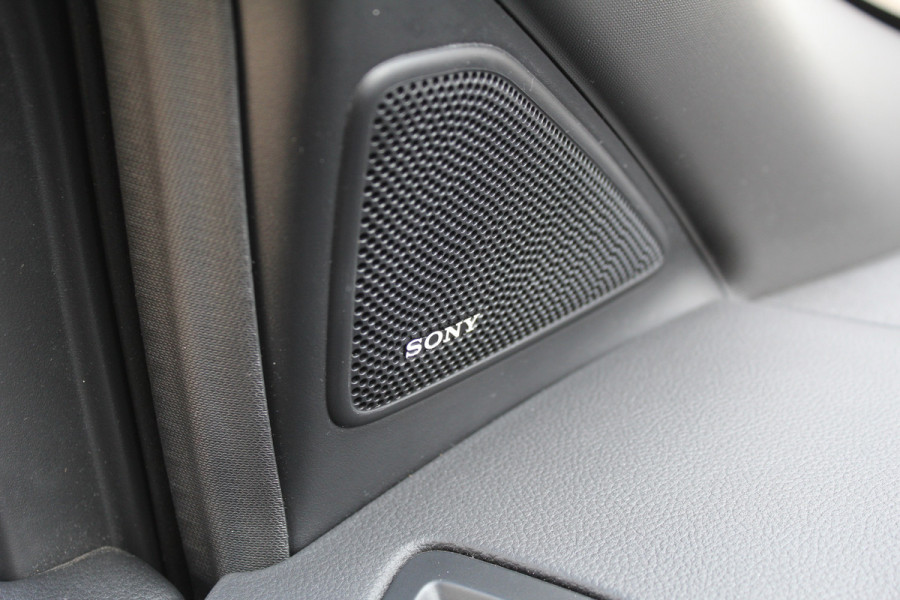 Ford Kuga 1.5 EcoBoost 150PK ST Line | Trekhaak | Sony | Winterpack | Grote Spoiler | Navigatie | Camera