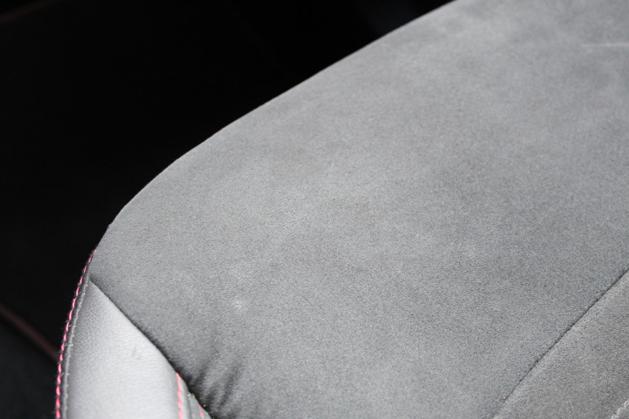 Ford Kuga 1.5 EcoBoost 150PK ST Line | Trekhaak | Sony | Winterpack | Grote Spoiler | Navigatie | Camera