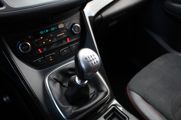 Ford Kuga 1.5 EcoBoost 150PK ST Line | Trekhaak | Sony | Winterpack | Grote Spoiler | Navigatie | Camera