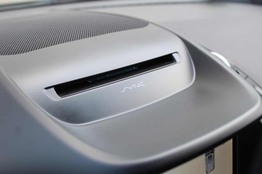 Ford Kuga 1.5 EcoBoost 150PK ST Line | Trekhaak | Sony | Winterpack | Grote Spoiler | Navigatie | Camera