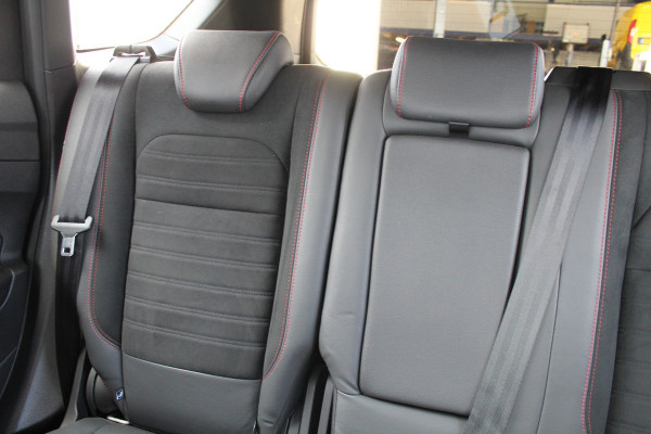 Ford Kuga 1.5 EcoBoost 150PK ST Line | Trekhaak | Sony | Winterpack | Grote Spoiler | Navigatie | Camera