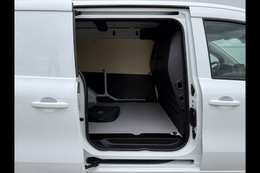 Mercedes-Benz eCitan 112 Pro 51 kWh L2 284 WLTP 98,3% (SOH) MBUX Trekhaak 75kW Snelladen Apple Carplay Cruise Control Stoelverwarming Stuurverwarming Laadkabel