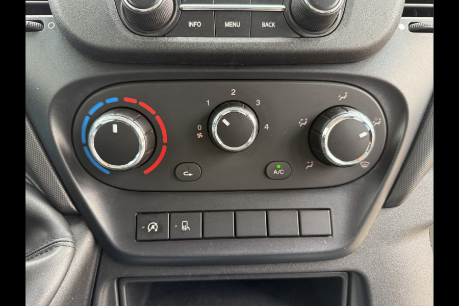 Iveco Daily 35C14 2.3 Kipper Dubbele Cabine Dubbellucht 3,5t Trekhaak 6 Stoelen Airco Cruise Control Benne Tipper