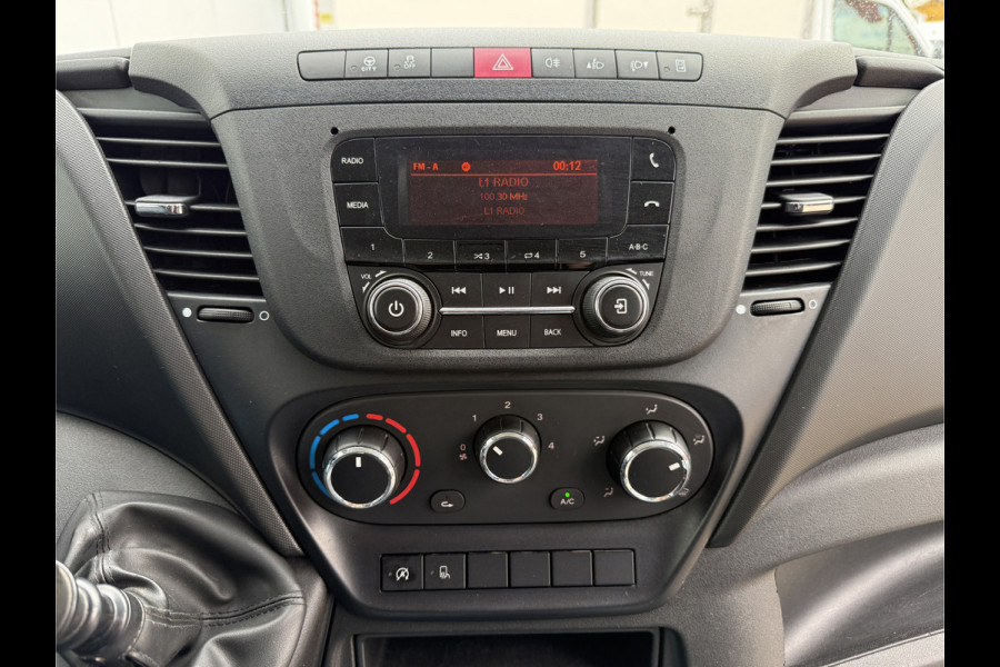 Iveco Daily 35C14 2.3 Kipper Dubbele Cabine Dubbellucht 3,5t Trekhaak 6 Stoelen Airco Cruise Control Benne Tipper