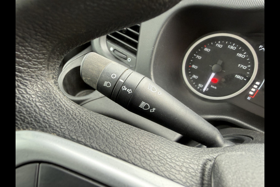 Iveco Daily 35C14 2.3 Kipper Dubbele Cabine Dubbellucht 3,5t Trekhaak 6 Stoelen Airco Cruise Control Benne Tipper