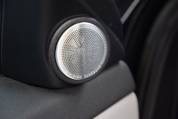 Land Rover Range Rover Evoque 2.0 P200 AWD R-Dynamic HSE Panoramadak|Leder|ACC|Meridian|Lane-Assist