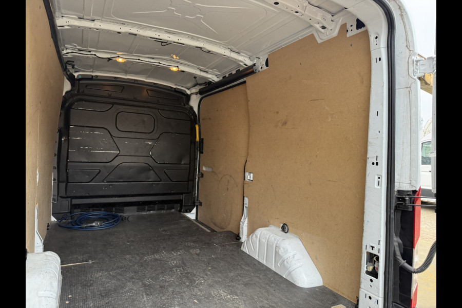 Ford E-Transit 350 68kWh 184PK L2 Cruise control Climate control CarplaySnelladen Laadkabel Parkeersensoren