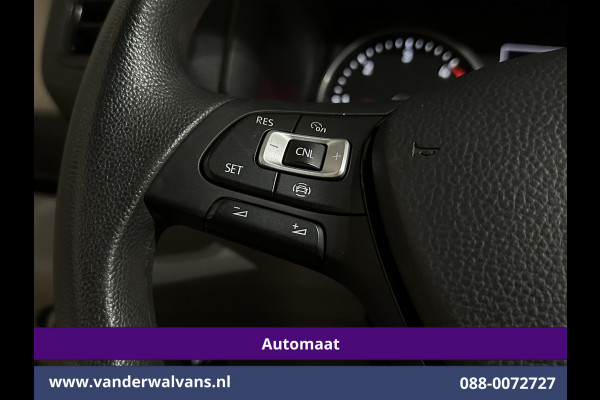 Volkswagen Crafter 2.0 TDI 141pk Automaat L3H2 L2H1 Euro6 Airco | Navigatie | Apple Carplay | Chauffeursstoel Cruisecontrol, Stoelverwarming, 270 Graden achterdeuren, Parkeersensoren, 3000kg trekvermogen