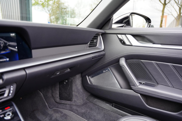 Porsche 911 Cabrio 3.8 Turbo S GERESERVEERD