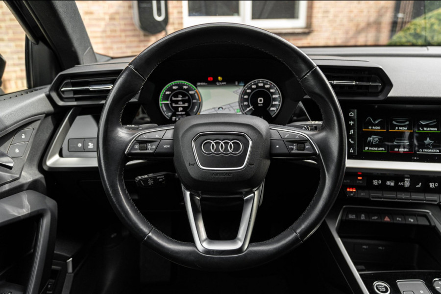 Audi A3 Sportback 40 TFSI e S-Line B&O Leder Black Optic Camera ACC Matrix LED 18''