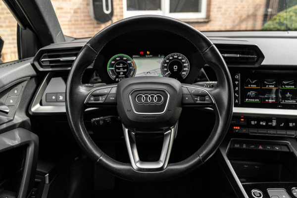 Audi A3 Sportback 40 TFSI e S-Line B&O Leder Black Optic Camera ACC Matrix LED 18''