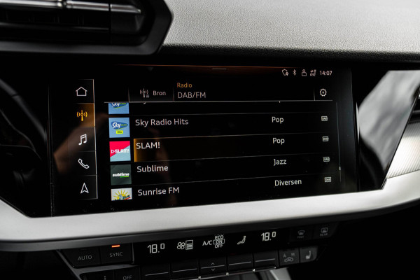 Audi A3 Sportback 40 TFSI e S-Line B&O Leder Black Optic Camera ACC Matrix LED 18''