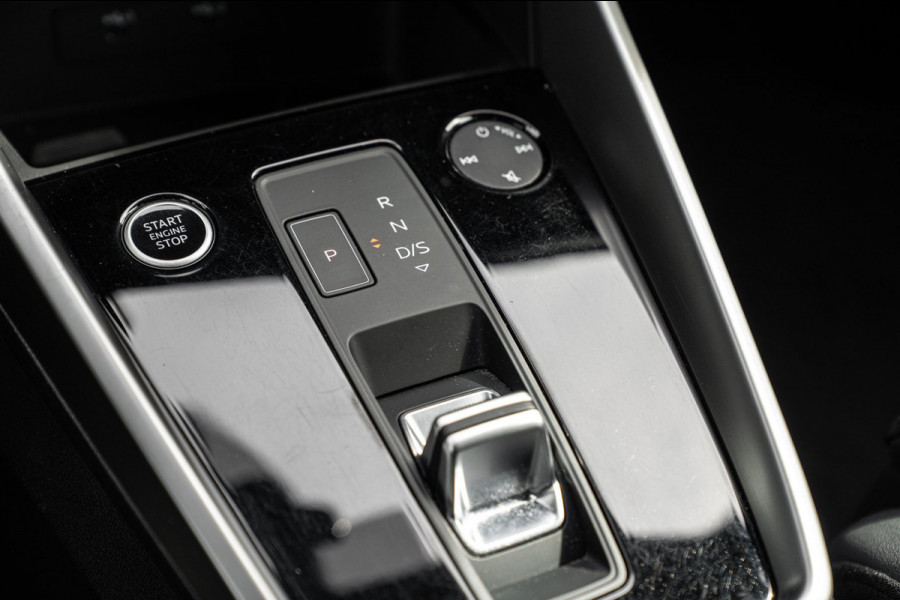 Audi A3 Sportback 40 TFSI e S-Line B&O Leder Black Optic Camera ACC Matrix LED 18''