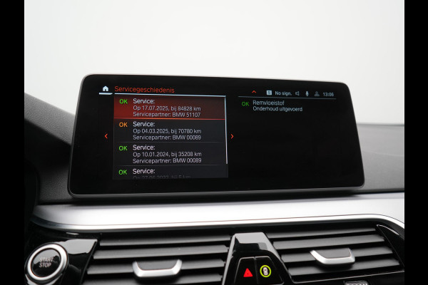 BMW 5 Serie Touring 530e Business Edition Plus PHEV 293pk Dealer O.H. | Trekhaak Af Fabriek | Adaptive Cruise | 360 Camera | Lederen Comfortzetels Verwarmd | Blis | Apple Carplay | Hifi Audio | 19"L.M | Plug In Hybrid |