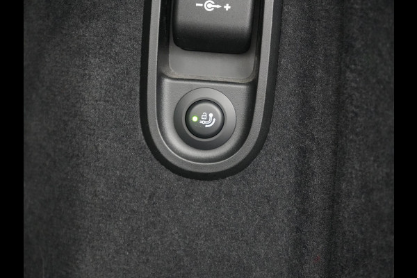 BMW 5 Serie Touring 530e Business Edition Plus PHEV 293pk Dealer O.H. | Trekhaak Af Fabriek | Adaptive Cruise | 360 Camera | Lederen Comfortzetels Verwarmd | Blis | Apple Carplay | Hifi Audio | 19"L.M | Plug In Hybrid |