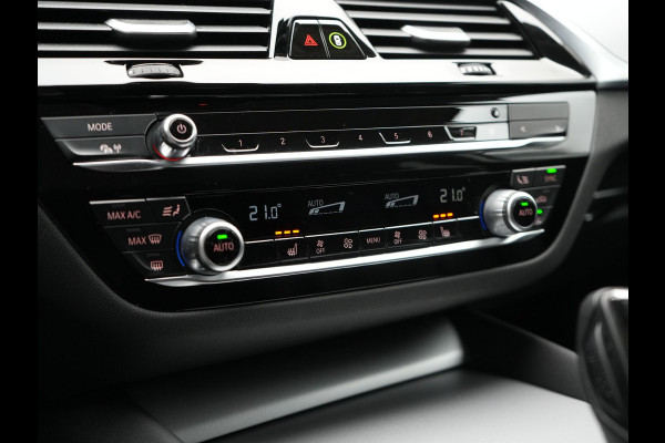 BMW 5 Serie Touring 530e Business Edition Plus PHEV 293pk Dealer O.H. | Trekhaak Af Fabriek | Adaptive Cruise | 360 Camera | Lederen Comfortzetels Verwarmd | Blis | Apple Carplay | Hifi Audio | 19"L.M | Plug In Hybrid |