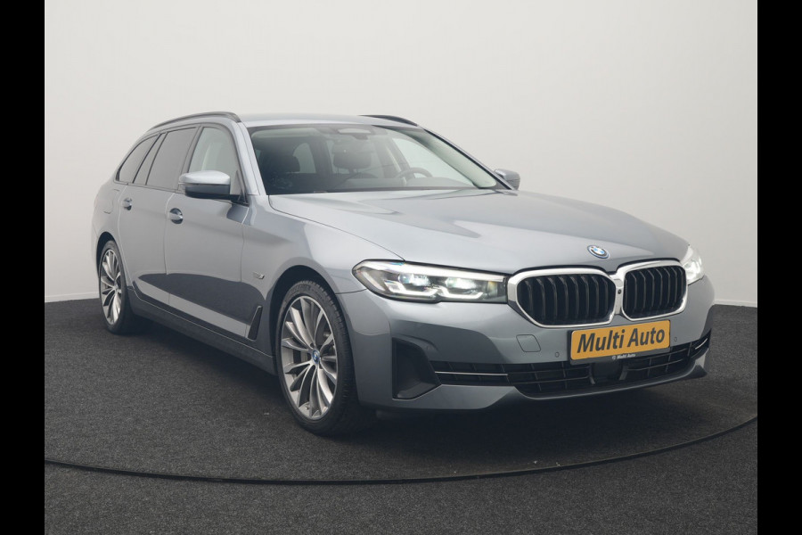 BMW 5 Serie Touring 530e Business Edition Plus PHEV 293pk Dealer O.H. | Trekhaak Af Fabriek | Adaptive Cruise | 360 Camera | Lederen Comfortzetels Verwarmd | Blis | Apple Carplay | Hifi Audio | 19"L.M | Plug In Hybrid |