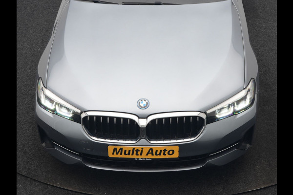 BMW 5 Serie Touring 530e Business Edition Plus PHEV 293pk Dealer O.H. | Trekhaak Af Fabriek | Adaptive Cruise | 360 Camera | Lederen Comfortzetels Verwarmd | Blis | Apple Carplay | Hifi Audio | 19"L.M | Plug In Hybrid |