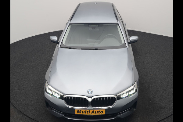 BMW 5 Serie Touring 530e Business Edition Plus PHEV 293pk Dealer O.H. | Trekhaak Af Fabriek | Adaptive Cruise | 360 Camera | Lederen Comfortzetels Verwarmd | Blis | Apple Carplay | Hifi Audio | 19"L.M | Plug In Hybrid |