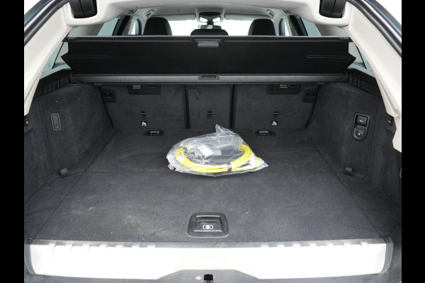 BMW 5 Serie Touring 530e Business Edition Plus PHEV 293pk Dealer O.H. | Trekhaak Af Fabriek | Adaptive Cruise | 360 Camera | Lederen Comfortzetels Verwarmd | Blis | Apple Carplay | Hifi Audio | 19"L.M | Plug In Hybrid |