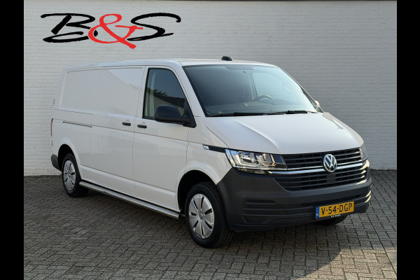 Volkswagen Transporter 2.0 TDI L2H1 Trekhaak Pdc V+A Carplay Navigatie Cruise Airco