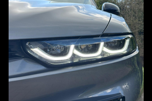 Alfa Romeo Tonale 1.3T PHEV Ti | 360 graden camera | Panoramadak | Stoelverwarming | Navigatiesysteem | Adaptive cruise control | Camera