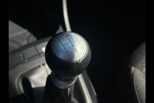 Kia Picanto 1.0 MPi DynamicLine | 47.000 km | Navigatie | LM Velgen. | Airco | Dealer Onderhouden