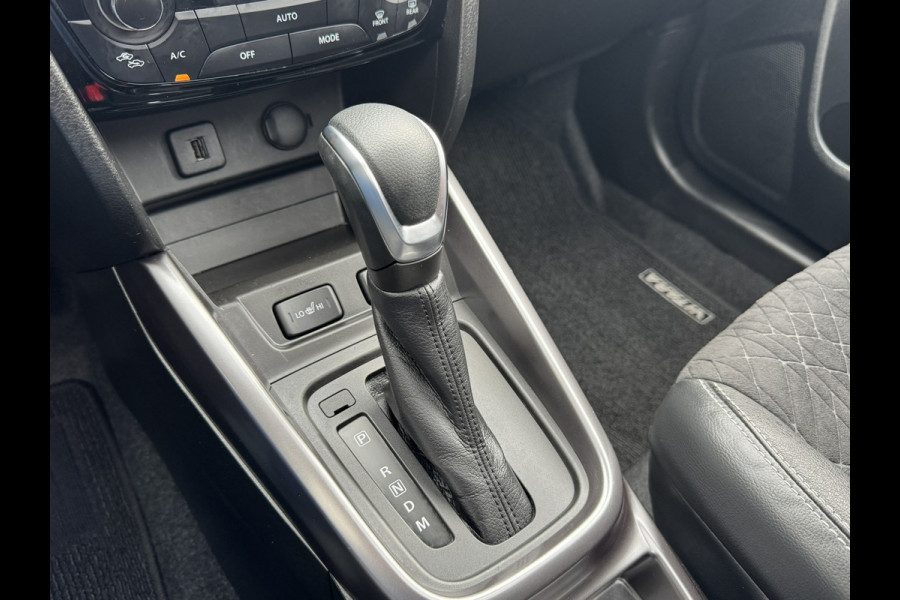 Suzuki Vitara 1.5 Hybrid Automaat Full led Panorama Clima Dab+ Carplay Camera Trekhaak Keyless