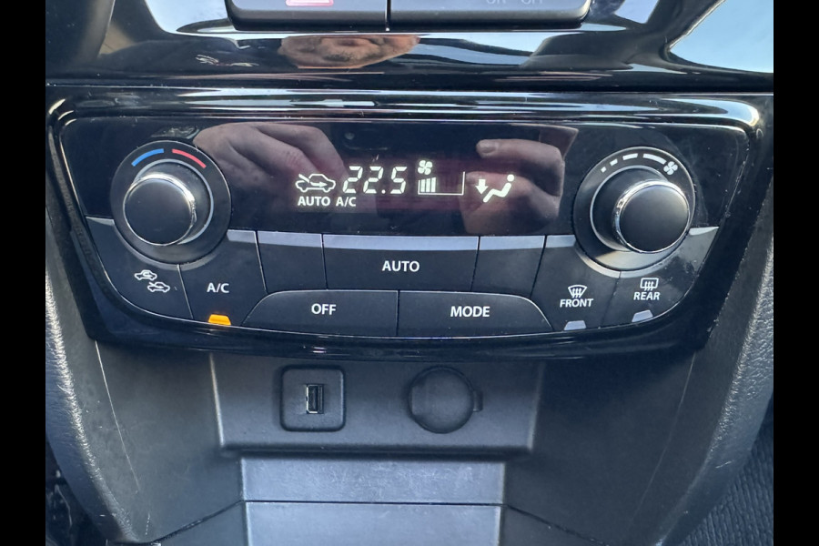 Suzuki Vitara 1.5 Hybrid Automaat Full led Panorama Clima Dab+ Carplay Camera Trekhaak Keyless