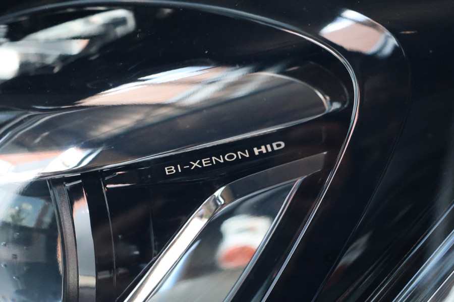 Ford Transit Custom 320 2.0 TDCI DC L2H1 Platinum Edition | Dubbel Cabine | Bi-Xenon | CarPlay | Navigatie | Lederen bekleding | Camera | Dodehoek d | Trekhaak | Nieuwe APK | NAP Logisch