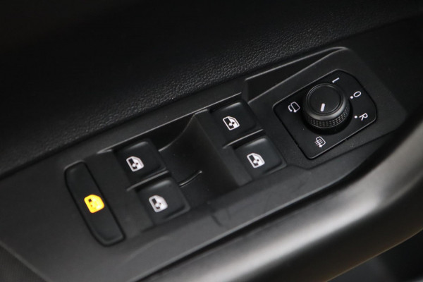 Volkswagen Polo 1.0 TSI / VIRTUAL / CAMERA / CARPLAY / STOELVERW / FACELIFT!