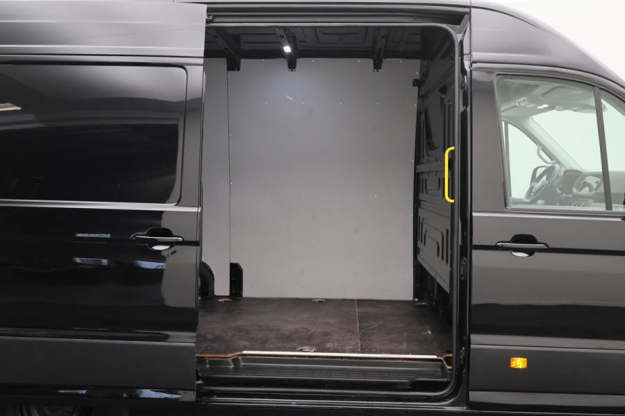 Volkswagen Crafter 35 2.0 TDI DSG L3H3 3-Zits, Camera, Apple Carplay, Trekhaak, PDC